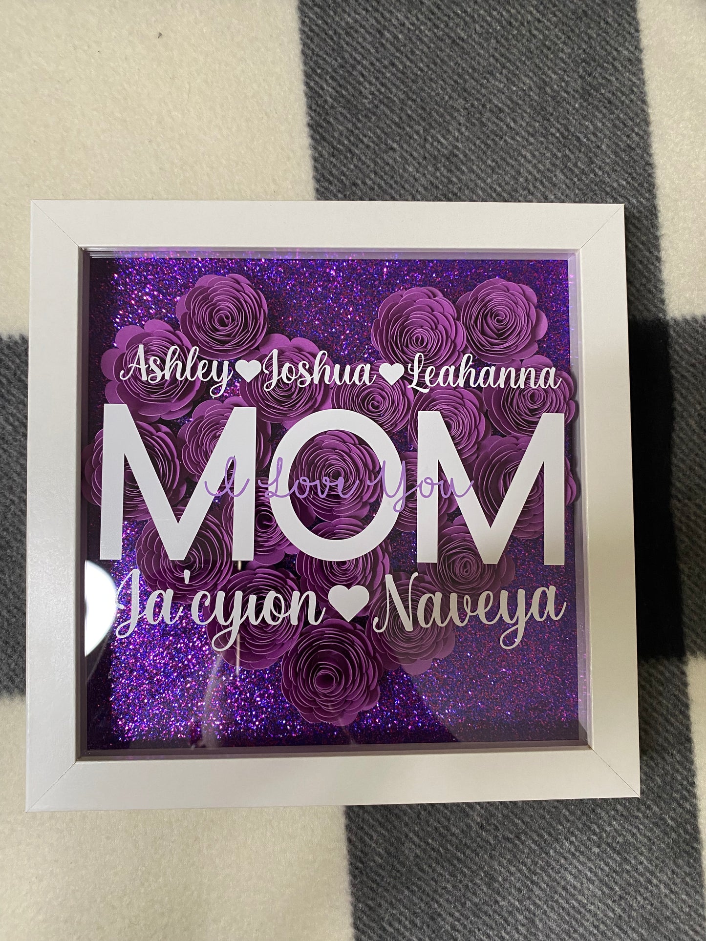 8x8 heart flower box